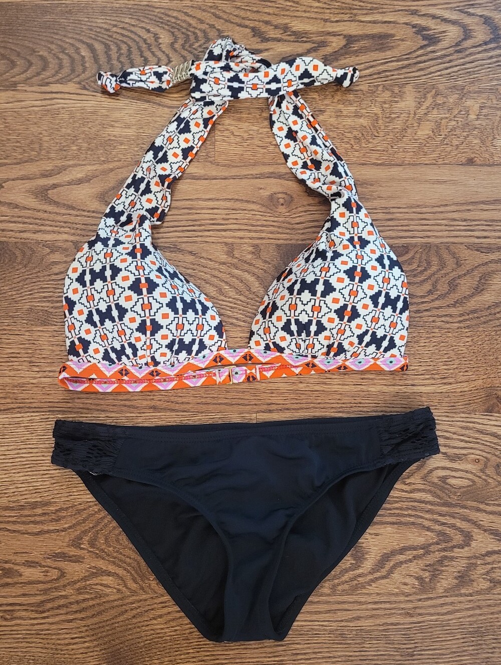 Gianni Bini Multicolor Halter Bikini Top with Black Bottoms & Wrap